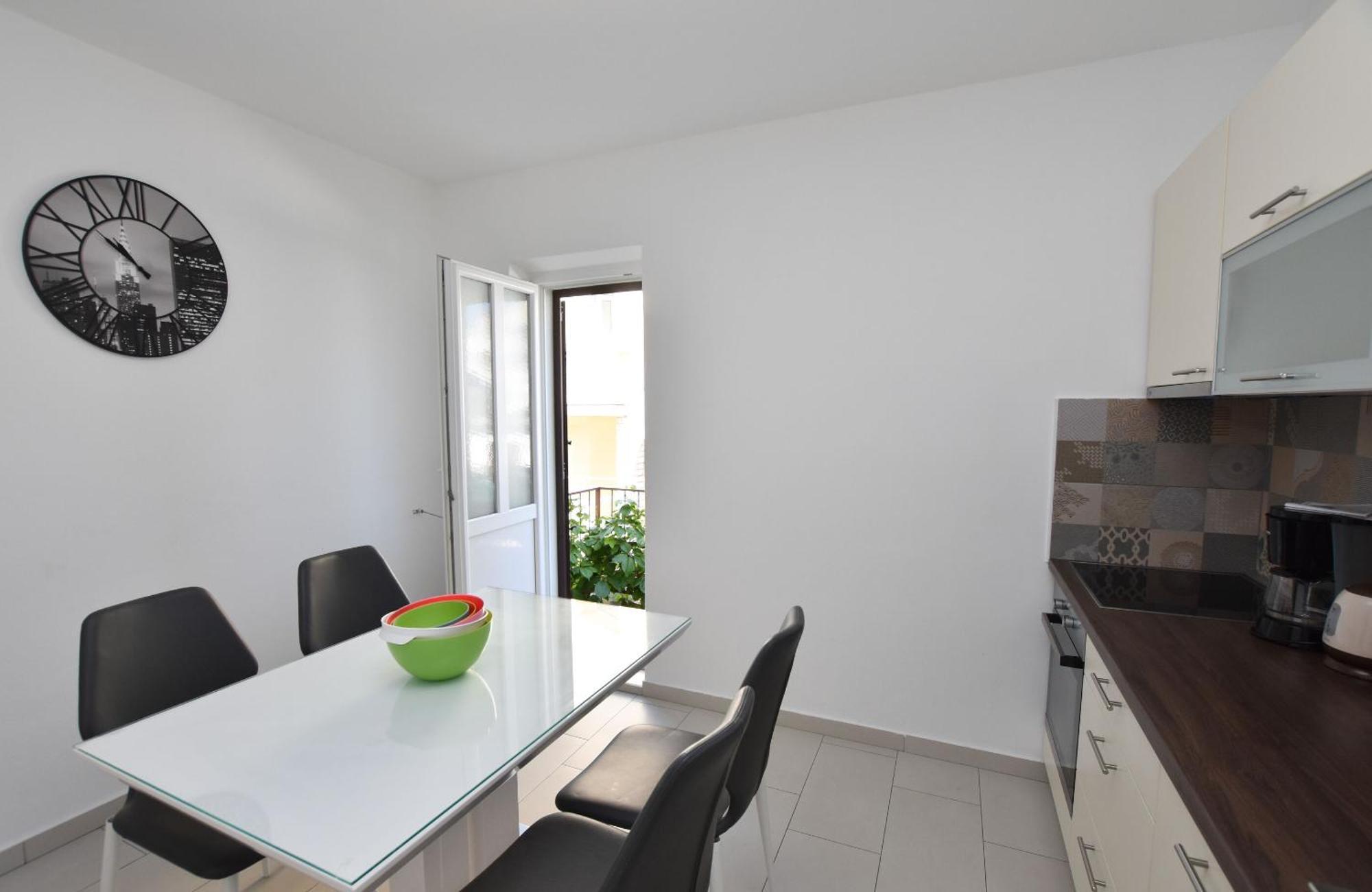 Apartments Guzela Primosten Ruang foto
