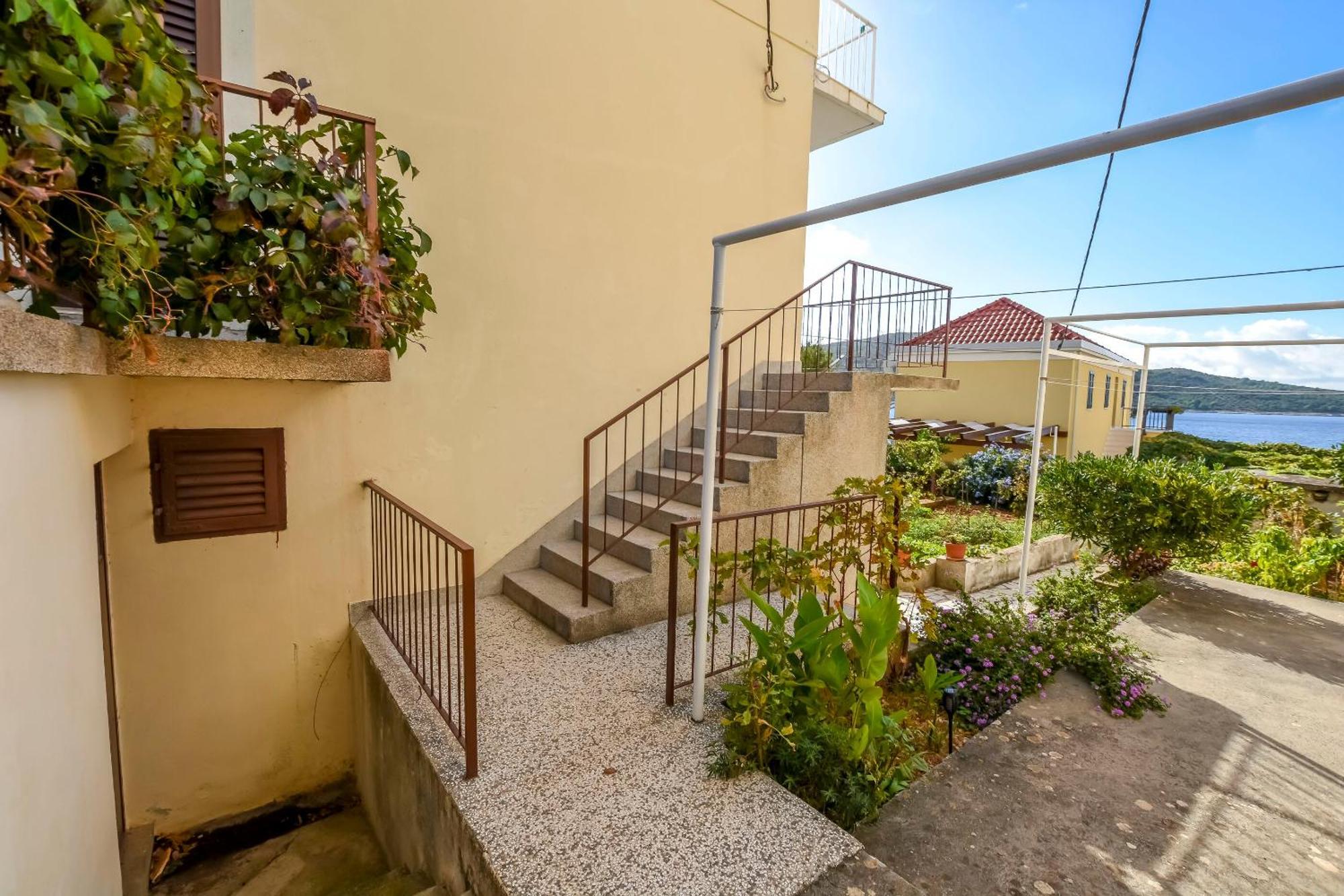 Apartments Guzela Primosten Bagian luar foto